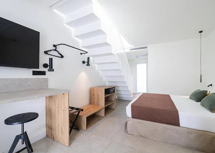 Cabot Velas 公寓 *