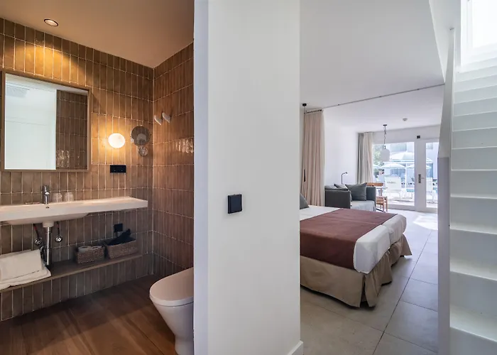 Cabot Velas * 波连萨港